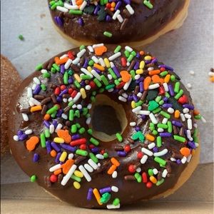 Meet your Posher, Lucy